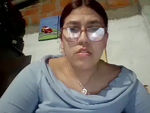 dafne19  online show from February 20, 3:45 am