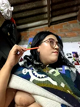 dafne19  online show from November 24, 3:50 am