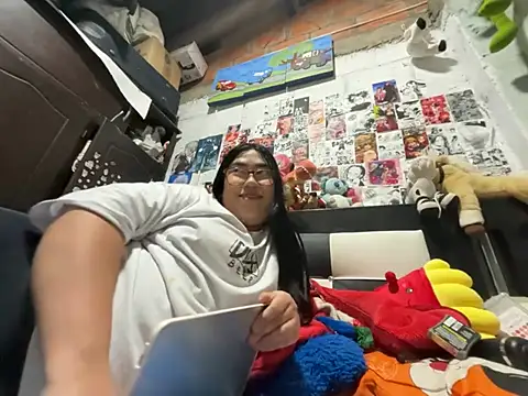 dafne19  online show from March 1, 3:52 am