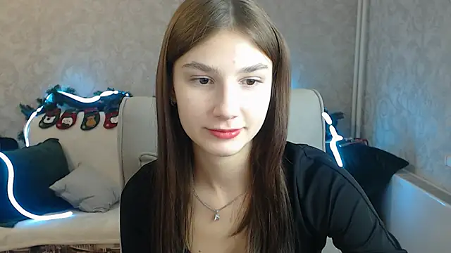 AnaHoney online show from December 10, 7:37 am