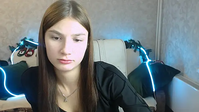 AnaHoney online show from December 10, 10:38 am