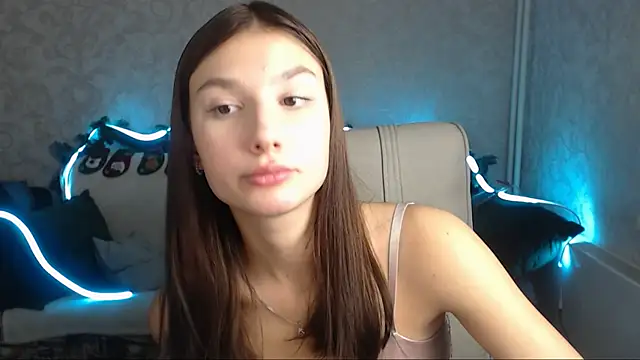 AnaHoney online show from December 19, 9:51 am