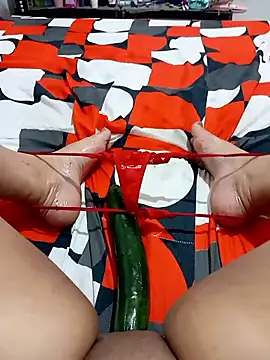 Snapshot of ambarlennoix chatting on November 14, 8:07 pm ambarlennoix online show from November 14, 8:07 pm