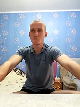 Snapshot of serhii19791 chatting on February 2, 2:56 pm serhii19791 online show from February 2, 2:56 pm