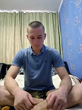 Snapshot of serhii19791 chatting on February 11, 1:09 pm serhii19791 online show from February 11, 1:09 pm