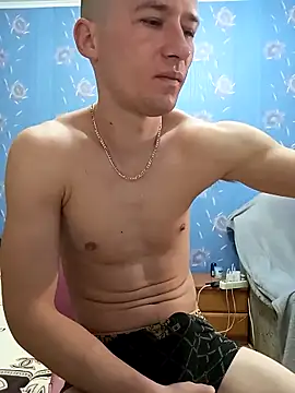 Snapshot of serhii19791 chatting on March 1, 3:53 am serhii19791 online show from March 1, 3:53 am