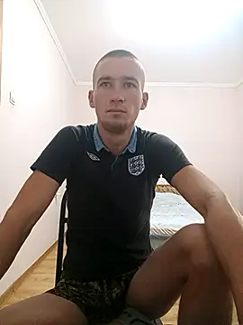 Snapshot of serhii19791 chatting on October 16, 8:26 am serhii19791 online show from October 16, 8:26 am