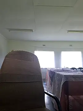 bull Giant online show from February 11, 12:05 pm