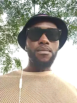 bull Giant online show from March 22, 11:32 am