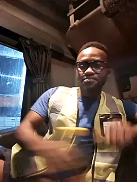 bull Giant online show from October 12, 8:52 pm