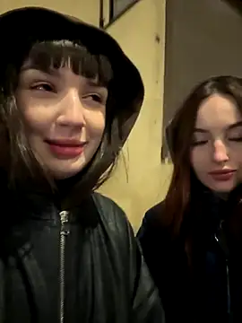 Sophie Avory online show from December 5, 4:31 am