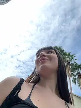 Sophie Avory online show from December 16, 6:53 am