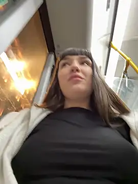 Sophie Avory online show from February 8, 7:38 pm