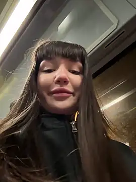 Sophie Avory online show from February 20, 8:03 pm