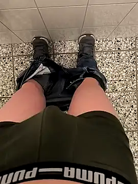 geilehecke1 online show from February 25, 8:57 am