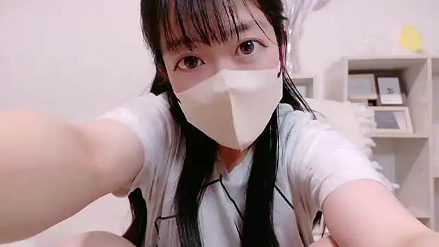 Snapshot of yukinA_xoxo chatting on February 20, 10:59 am yukinA xoxo online show from February 20, 10:59 am