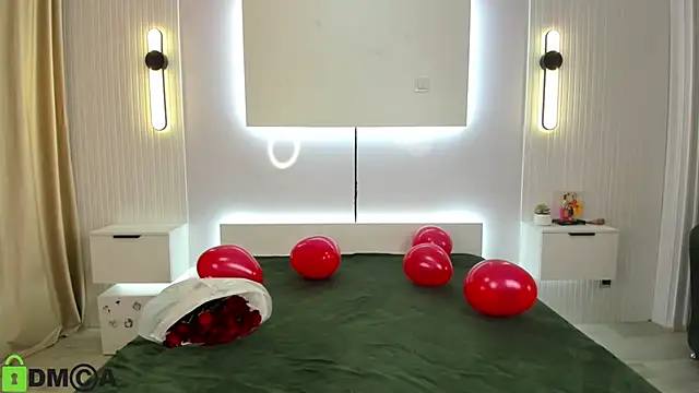 Lola Peach online show from February 14, 6:12 am