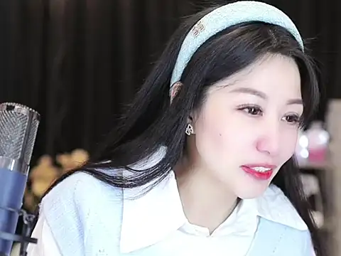 Nuyoah-77 online show from February 7, 2:58 pm