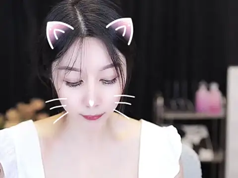 Nuyoah-77 online show from September 26, 4:00 pm