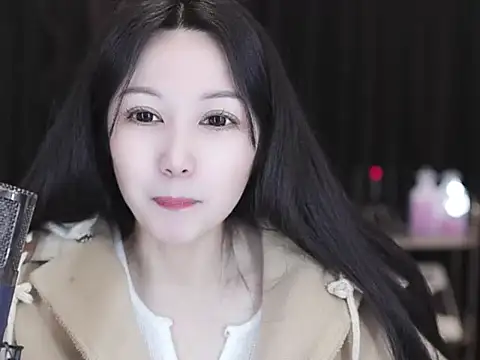 Nuyoah-77 online show from March 4, 6:14 pm