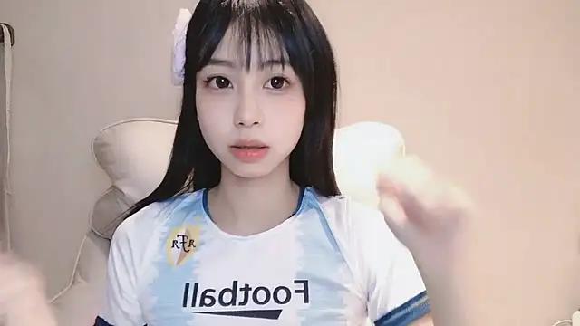 -Hottie online show from December 13, 6:16 pm