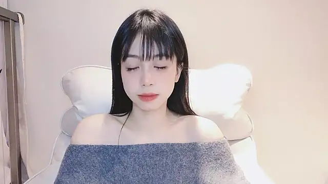 -Hottie online show from December 15, 3:31 pm