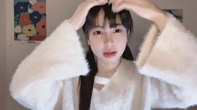 -Hottie online show from November 19, 4:18 pm