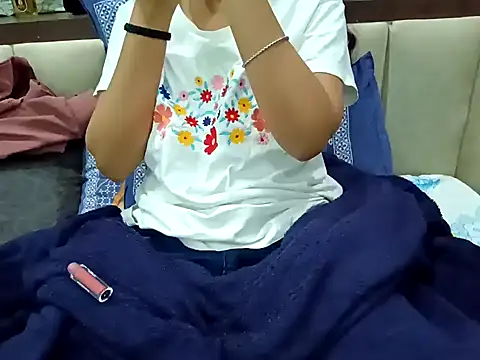 GoldnessAishu online show from December 23, 8:14 pm