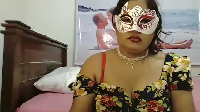 Maya8175 online show from January 5, 5:09 pm