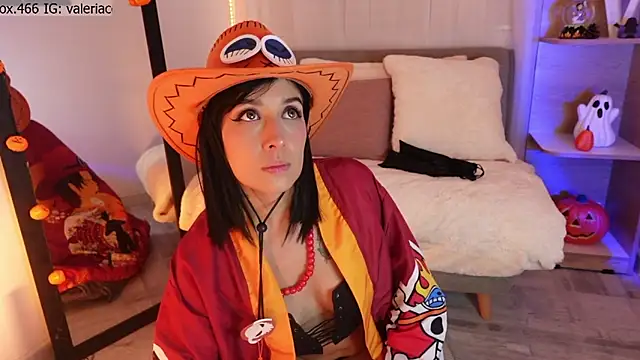 ValeriaCox online show from October 31, 4:19 pm