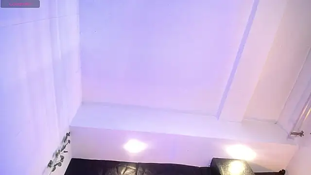 Snapshot of Mia_Rinn chatting on January 29, 7:43 pm Mia Rinn online show from January 29, 7:43 pm