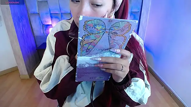 Snapshot of Mia_Rinn chatting on September 29, 1:05 pm Mia Rinn online show from September 29, 1:05 pm