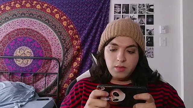 Snapshot of mawadastay chatting on October 24, 4:58 pm mawadastay online show from October 24, 4:58 pm