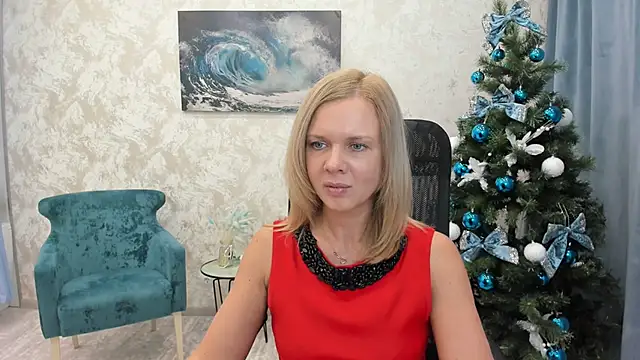 Snapshot of AgathaKlouin chatting on December 24, 10:39 pm AgathaKlouin online show from December 24, 10:39 pm