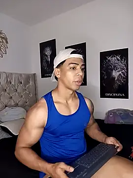 Snapshot of Andrew_wolf7 chatting on October 15, 7:03 pm Andrew wolf7 online show from October 15, 7:03 pm