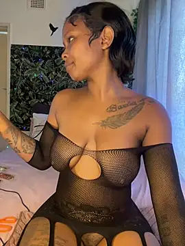 InkLady444 online show from January 18, 4:26 am