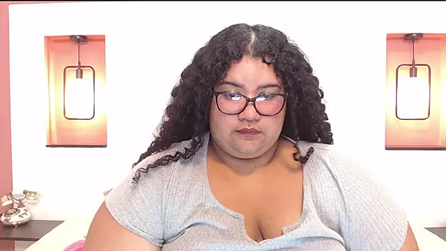 Miley Collins online show from March 11, 3:59 am