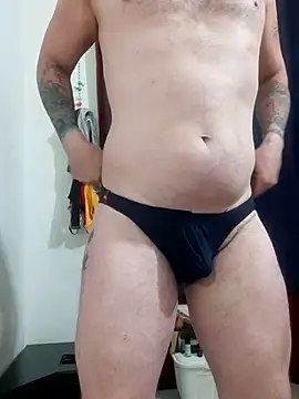 Snapshot of yezz3011 chatting on February 23, 1:57 am yezz3011 online show from February 23, 1:57 am