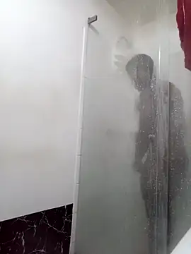 Snapshot of yezz3011 chatting on November 16, 7:41 pm yezz3011 online show from November 16, 7:41 pm