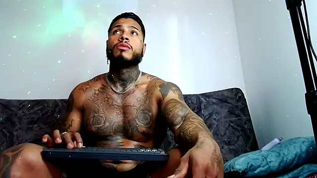 Exotic tatto27121 online show from December 29, 8:48 pm