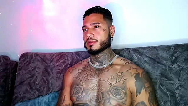 Exotic tatto27121 online show from January 17, 3:12 am