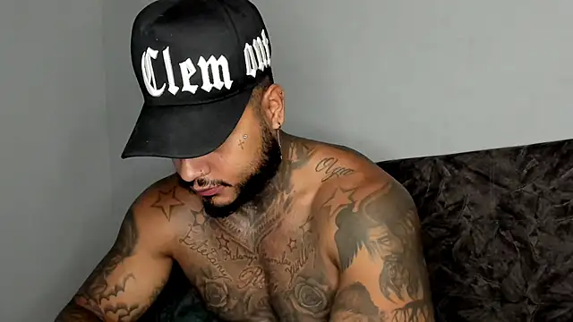 Exotic tatto27121 online show from September 11, 4:23 am