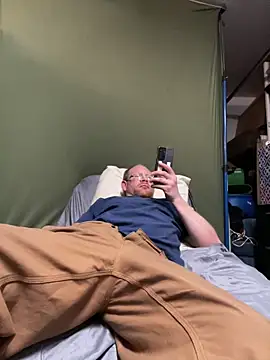 theoneandonlyniko online show from April 14, 9:59 am