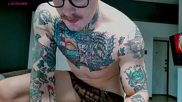 white King9999 online show from April 4, 12:24 pm