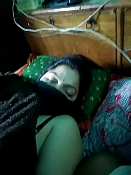 Snapshot of Lustyful_Couple chatting on January 7, 8:10 pm Lustyful Couple online show from January 7, 8:10 pm