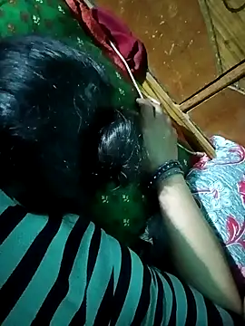 Snapshot of Lustyful_Couple chatting on February 20, 11:32 pm Lustyful Couple online show from February 20, 11:32 pm