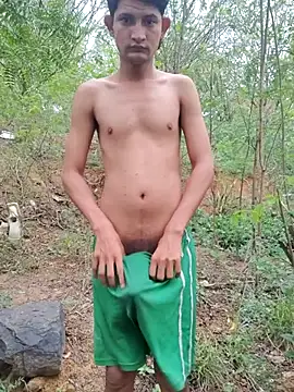 Valentinacuc online show from March 31, 11:43 am