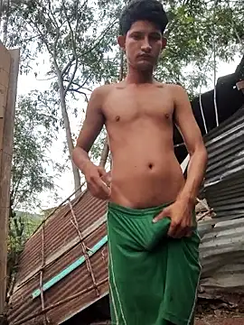 Valentinacuc online show from April 5, 11:18 am