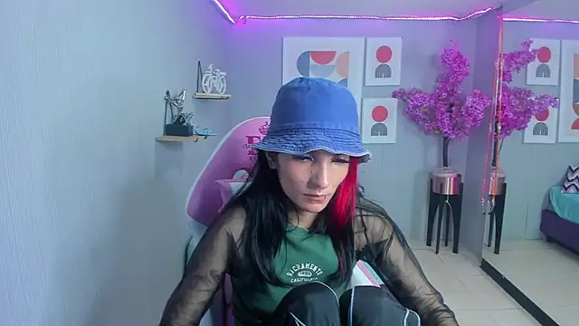 Dafne huges online show from January 10, 10:46 pm