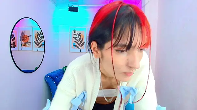 Dafne huges online show from September 10, 7:36 pm